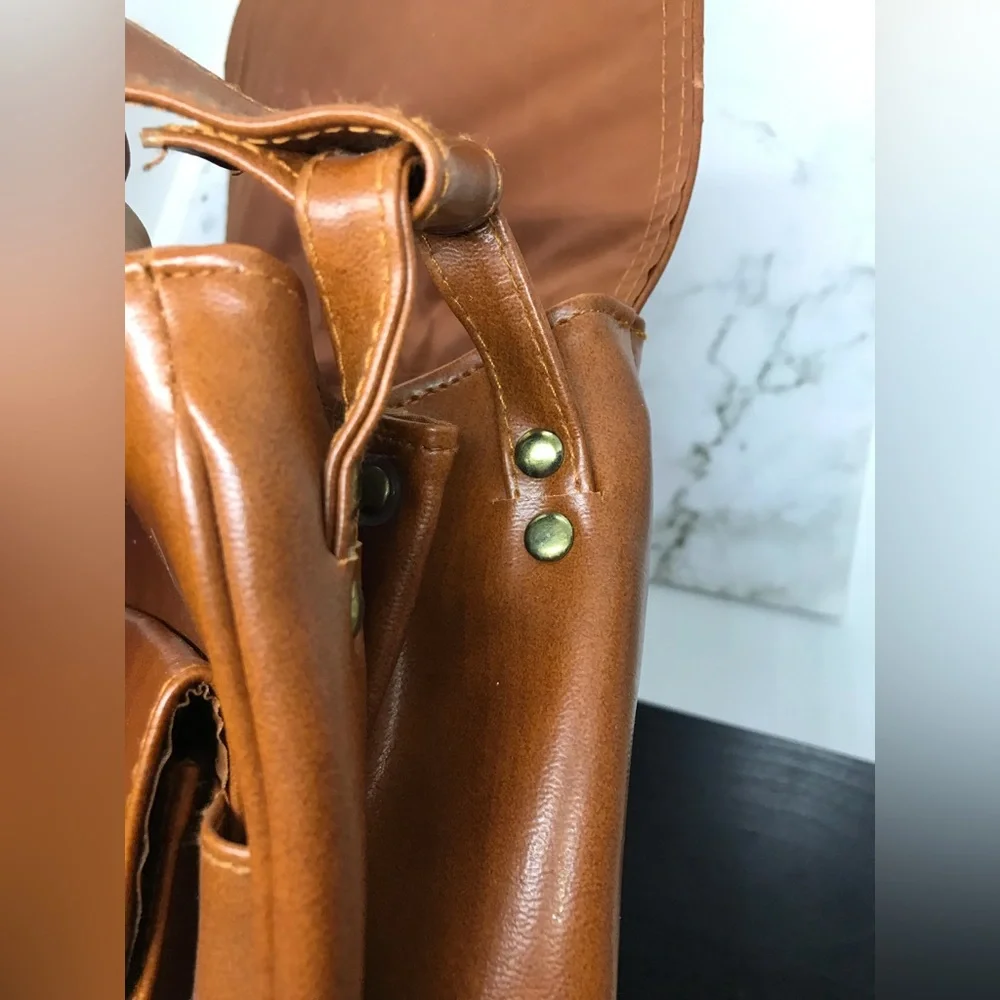 Vintage Brown Leather Shoulder Bag Purse - Picture 14 of 16